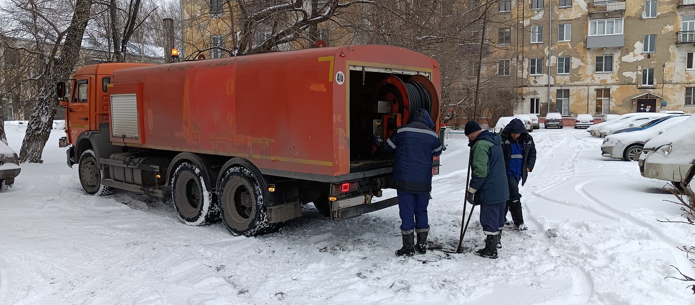 Прочистка канализации от засоров гидропромывочной машиной и специальным оборудованием в Башкортостане